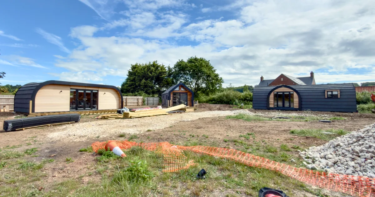 Luxury Self-Catering Glamping Pods in the Lincolnshire Wolds